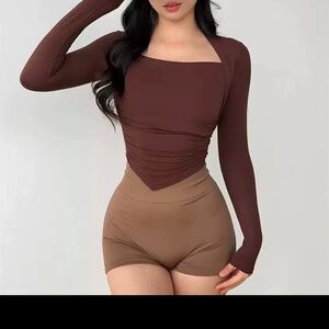 Lululemon Long Sleeve Crop Top-8